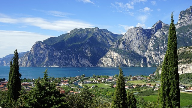  Italian Lakes