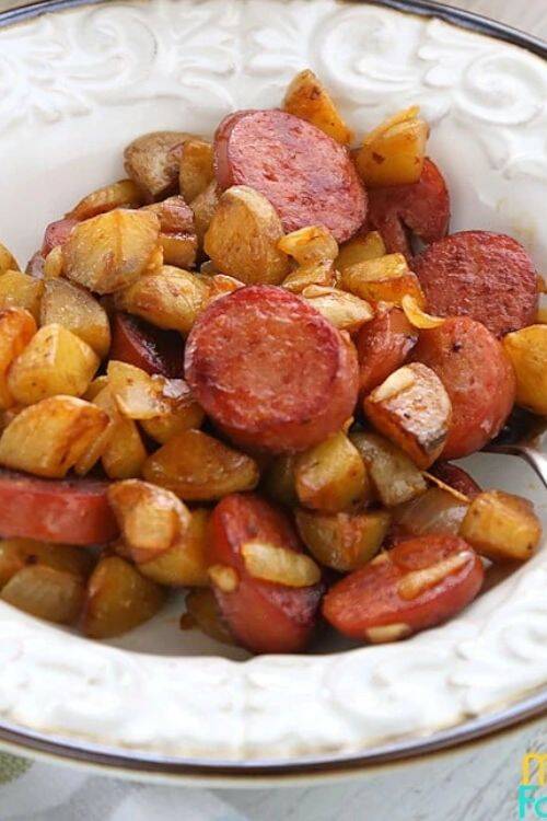 from Cheesy Kielbasa Potato Soup to One Pot Kielbasa Pasta and more, make the delicious kielbasa recipes