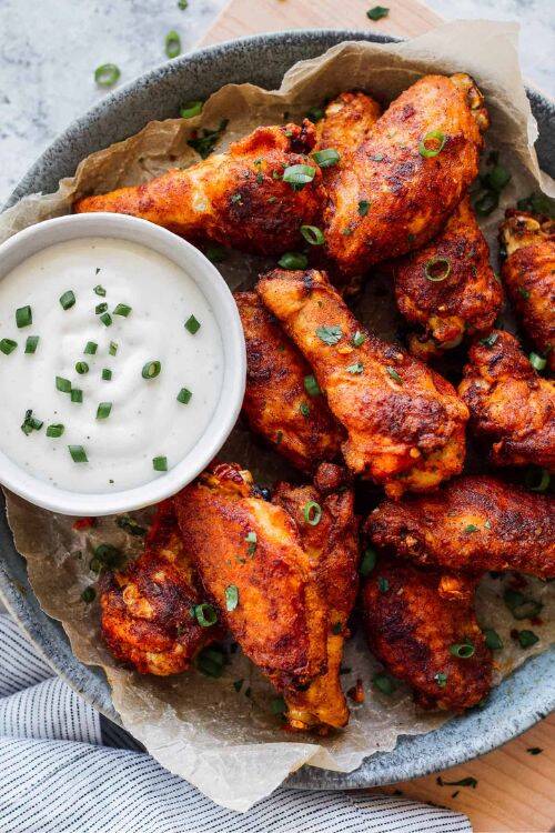 From air fryer chicken wings to baked chicken wings and more, make the best chicken wings recipes