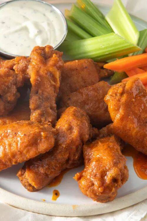 From air fryer chicken wings to baked chicken wings and more, make the best chicken wings recipes