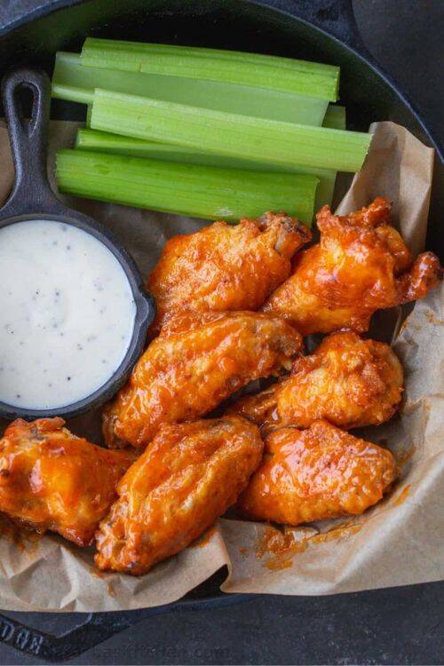 From air fryer chicken wings to baked chicken wings and more, make the best chicken wings recipes