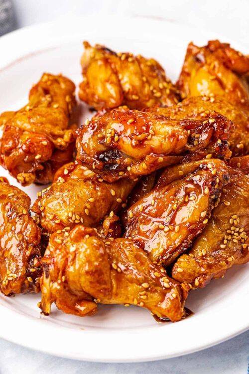 From air fryer chicken wings to baked chicken wings and more, make the best chicken wings recipes